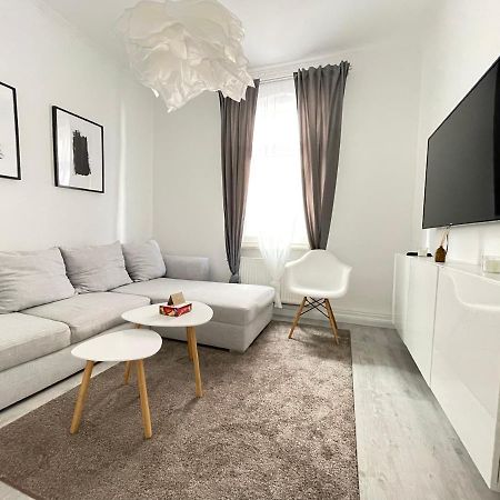 75Qm - 3 Rooms - Free Parking - Mallibase Apartments ฮันโนเวอร์ ภายนอก รูปภาพ
